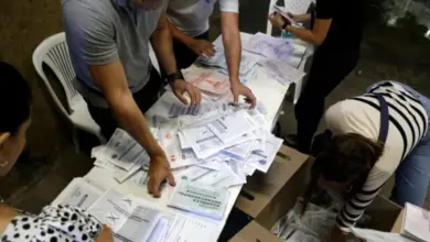Photo of Encuentran material electoral en canecas de basuras