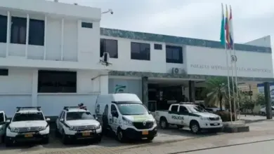 Photo of Policía investiga para dar con quienes quemaron vehículo contratista de Afinia en Cereté