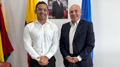 Photo of Alcalde y director de Aerocivil trabajan en pro del aeropuerto y turismo de la ciudad