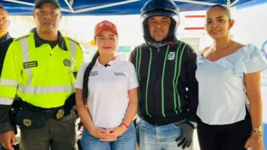 Photo of Agencia Nacional de Seguridad Vial entregó cascos a motorizados en Montería