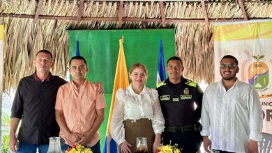 Photo of Rendimos homenaje a la policía nacional de Colombia y sus unidades en cotorra