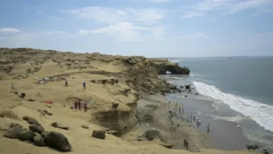Photo of Perú declara ‘emergencia ambiental’ por un derrame de petróleo en el mar