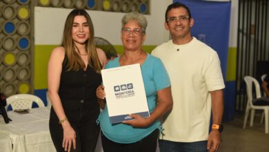 Photo of Alcalde de Montería y Gestora Social, entregaron 63 nuevos títulos de propiedad a familias