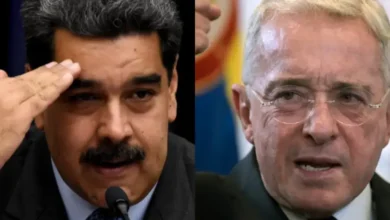 Photo of Gobierno de Maduro declarará “enemigo público” a Álvaro Uribe