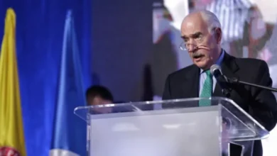 Photo of Venezuela distribuirá carteles de “se busca” contra Andrés Pastrana y otros expresidentes