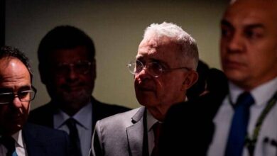 Photo of Defensa de Uribe recusó a la jueza del caso por “falta de imparcialidad”