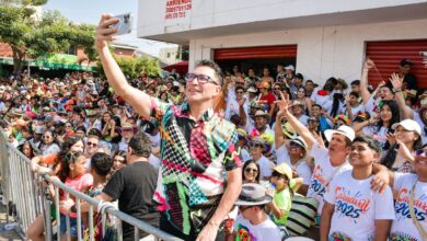 Photo of Exgobernador de Magdalena, Carlos Caicedo, vivió la celebración del carnaval de Barranquilla