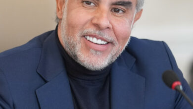 Photo of Benedetti respalda a Roy Barreras y Daniel Quintero y desata críticas internas en la izquierda