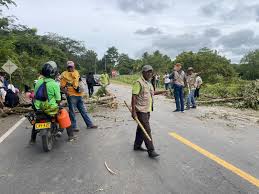 Photo of Indígenas levantan bloqueos tras acuerdo con el Ministerio del Interior